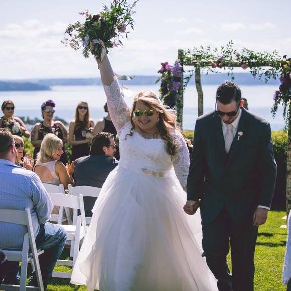 Meet your Posher, Mallory - Picture 1 of 1